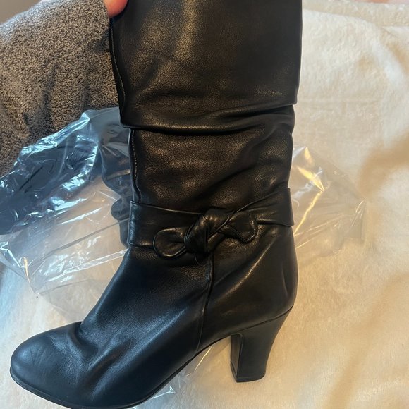blondo heeled black boots ruched bow size 6 like new no tags - Picture 8 of 14